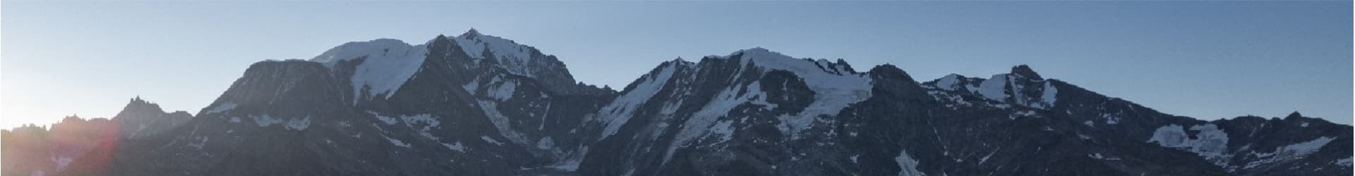 La Montagn'hard banner ambilight